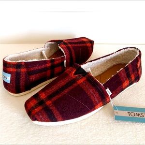 NWT Toms Belmont plaid wool blend slip on shoes.